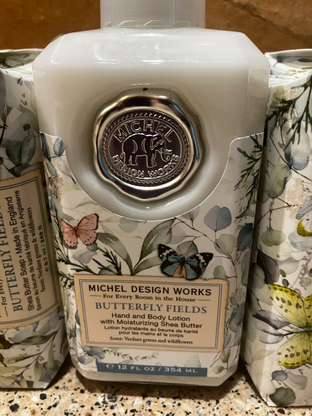Michel Design Works Set of 2 Bath Bars in Butterfly Fields and Body Lotion! NEW - Picture 2 of 3